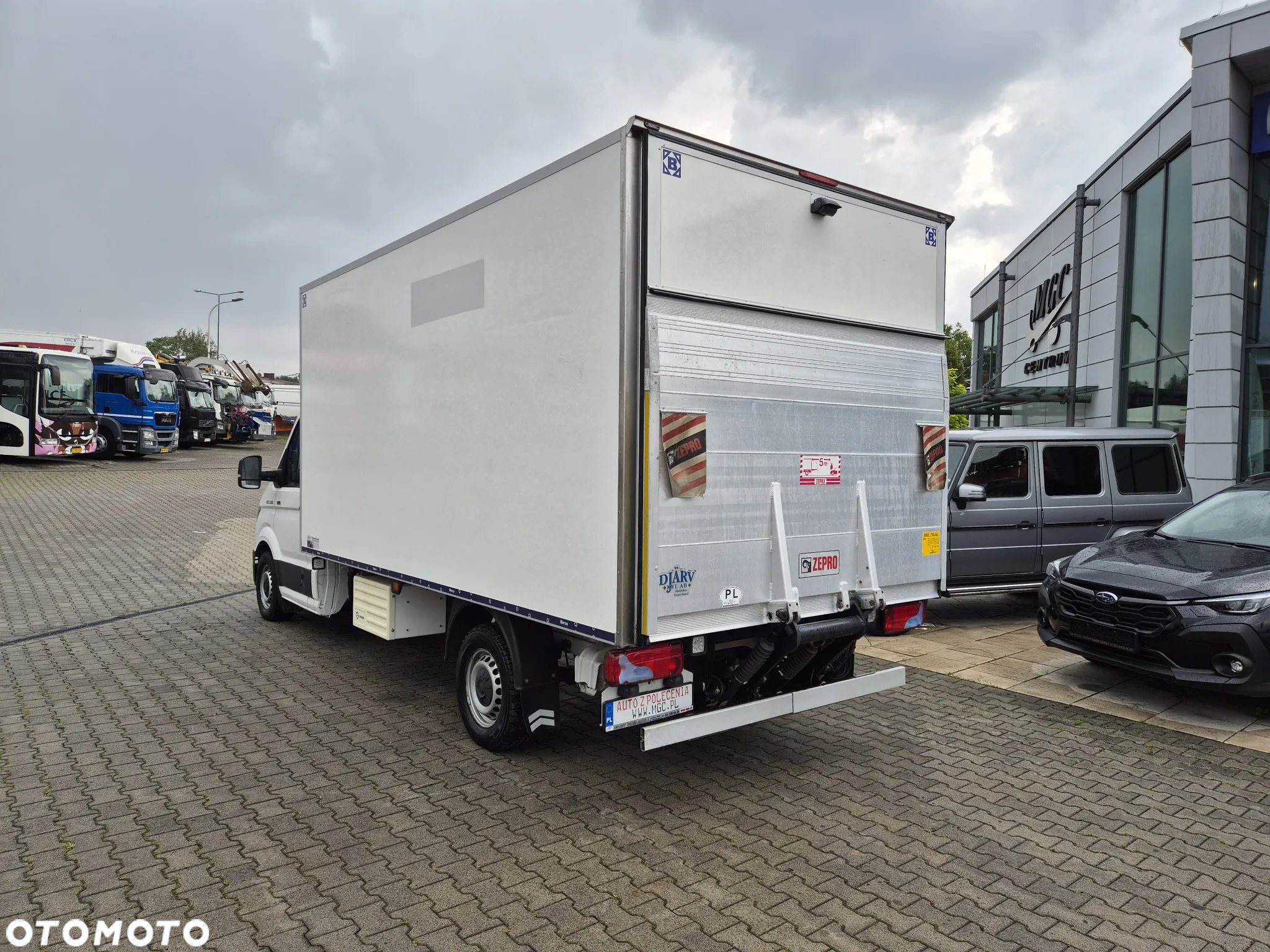 MAN TGE 3.180 DSG 4Motion / 4X4 / CHŁODNIA MITSUBISHI / WINDA ZEPRO 750KG / WEBASTO / BEZWYPADKOWY / 8 EUROPALET / STAN IDEALNY / RZADKOŚĆ NA RYNKU! - 10
