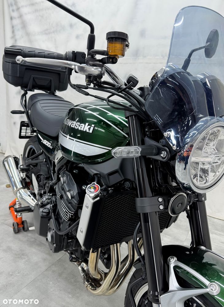 Kawasaki Z 900 RS - 9