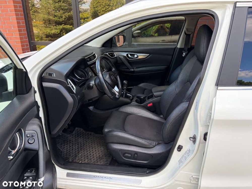 Nissan Qashqai 1.3 DIG-T Acenta - 12