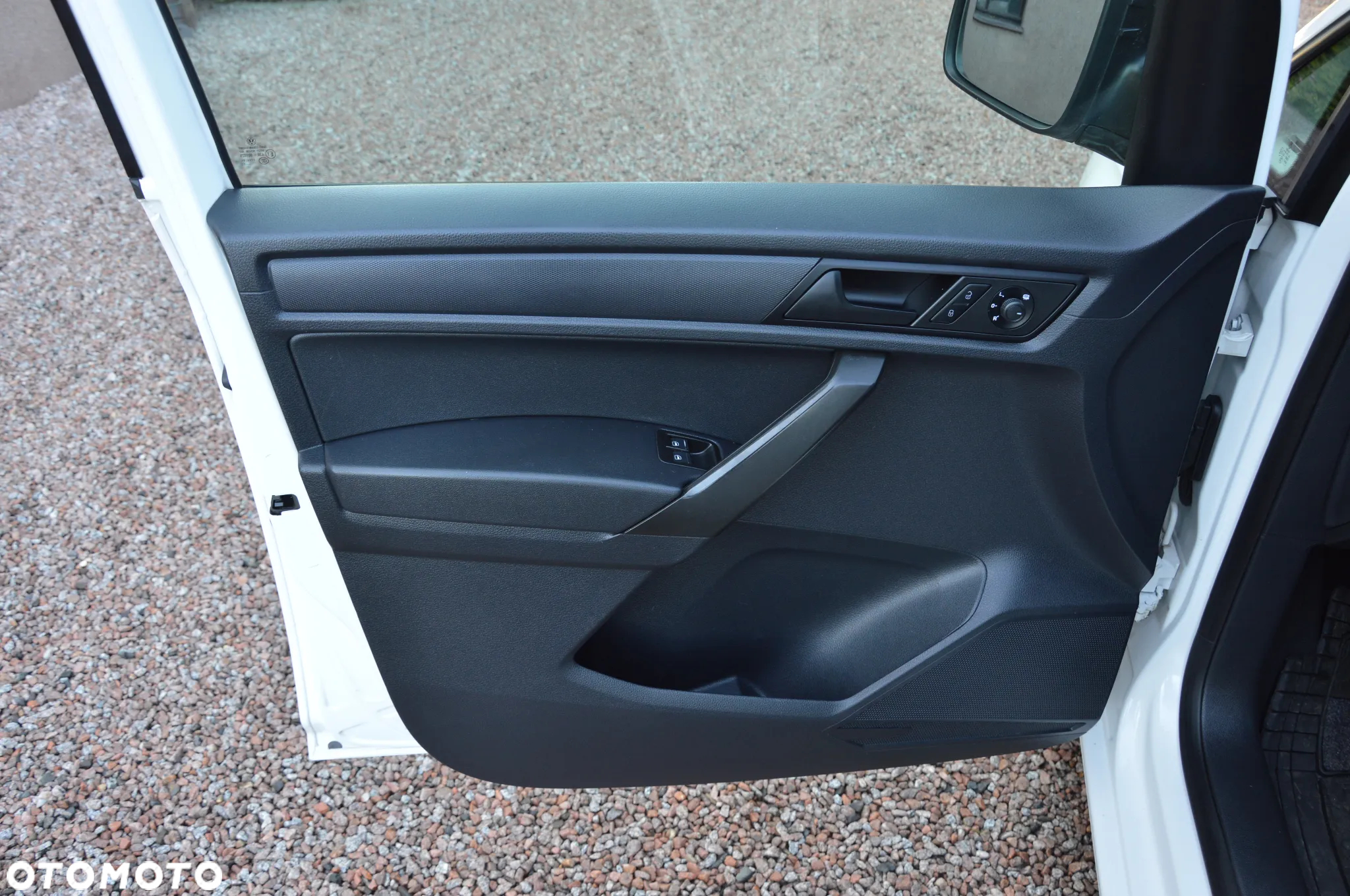 Volkswagen Caddy - 19