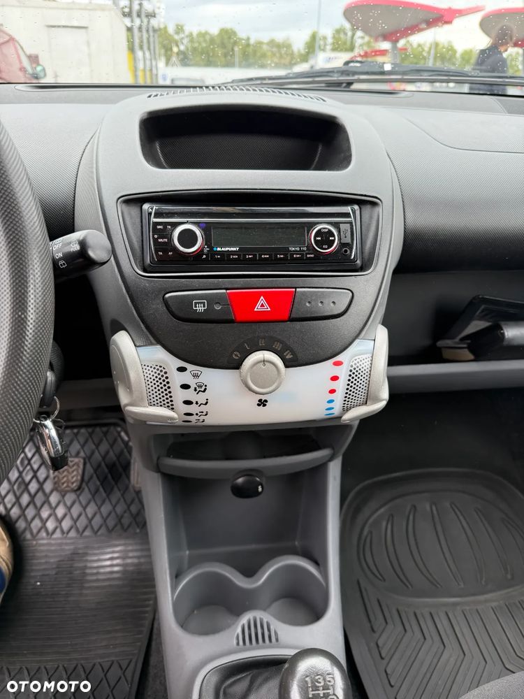 Toyota Aygo 1.0 VVT-i Sol - 19