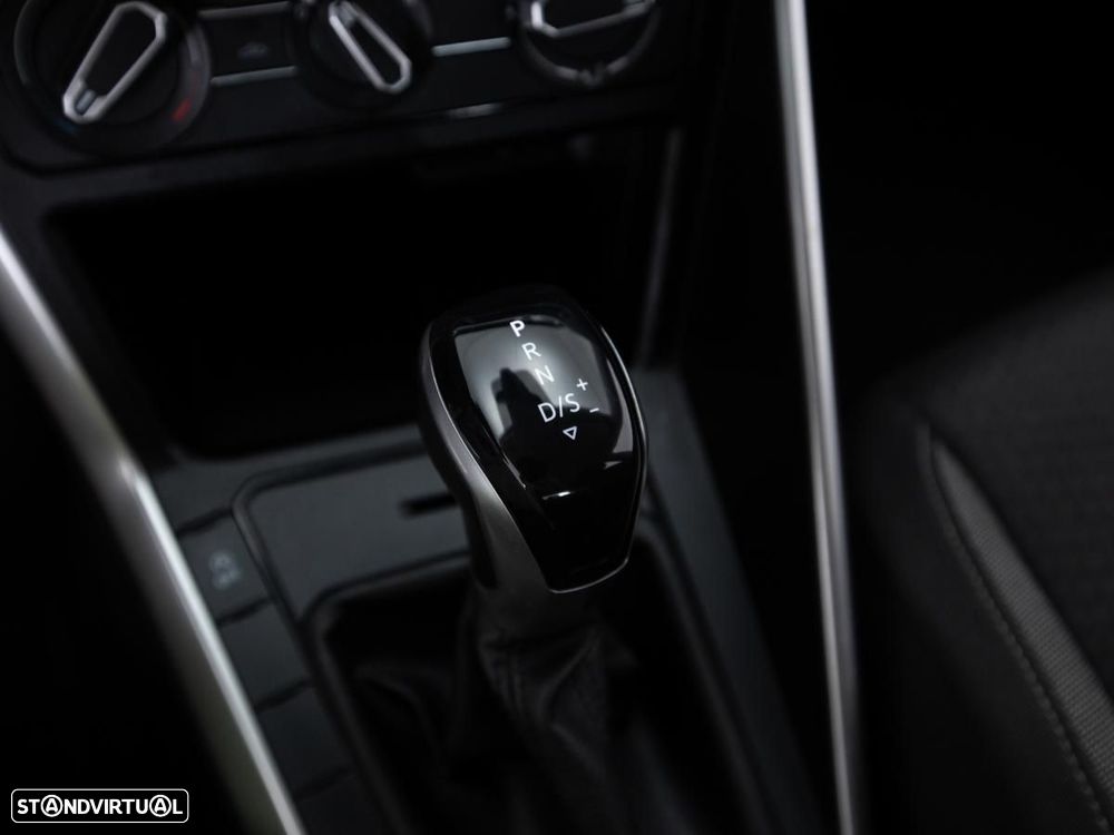 VW Taigo 1.0 TSI Life DSG - 17