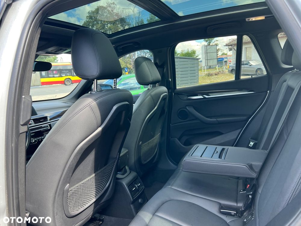 BMW X1 - 18