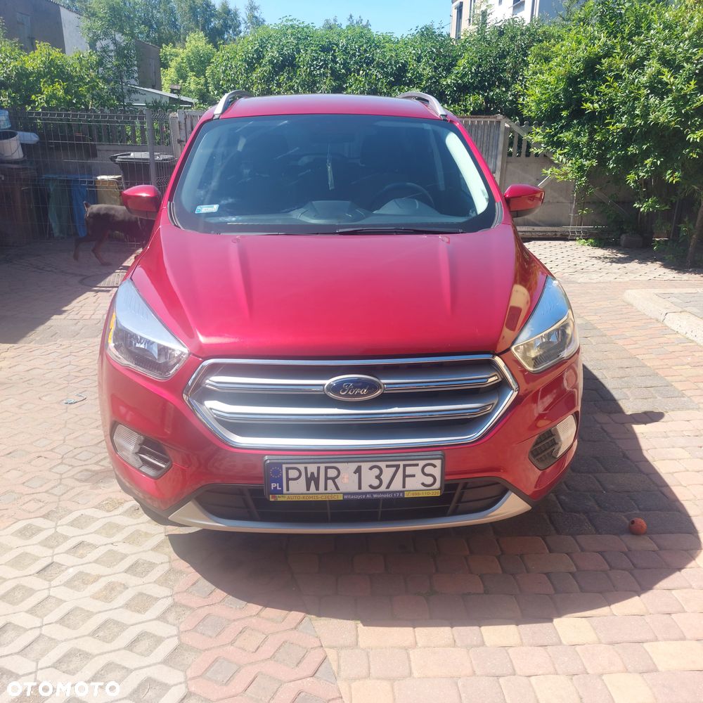 Ford Kuga - 2