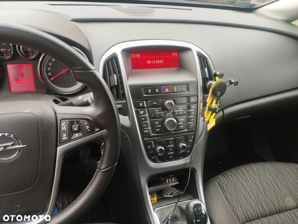 Opel Astra 1.6 Essentia EU6 - 12