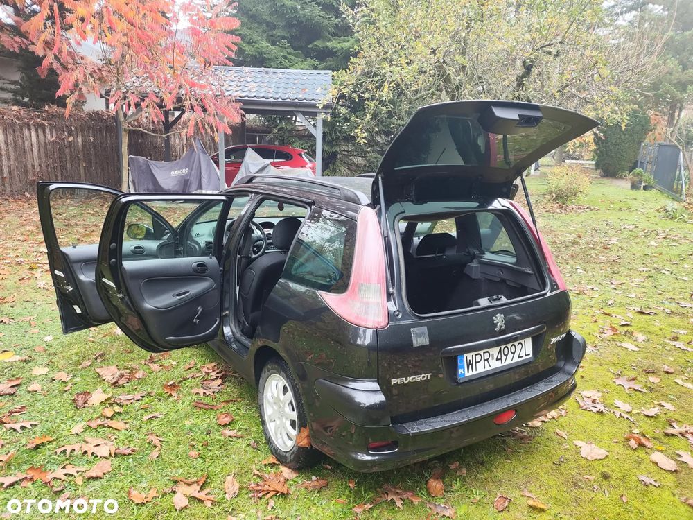 Peugeot 206 - 9