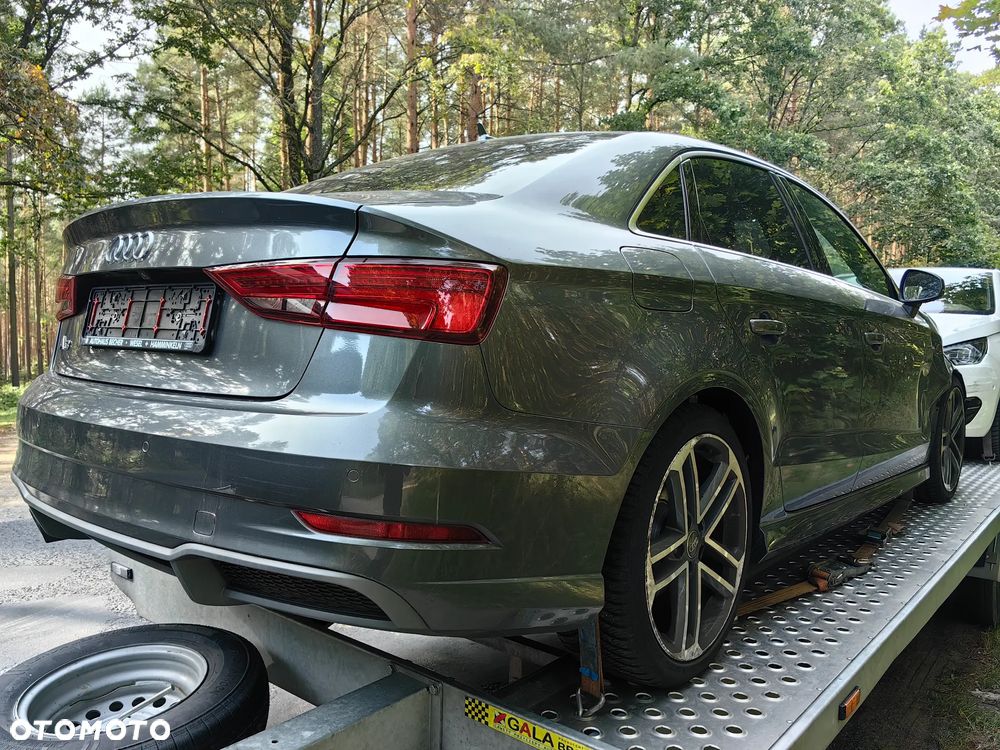 Audi A3 1.4 TFSI cylinder on demand ultra Str S line Sportpaket - 18