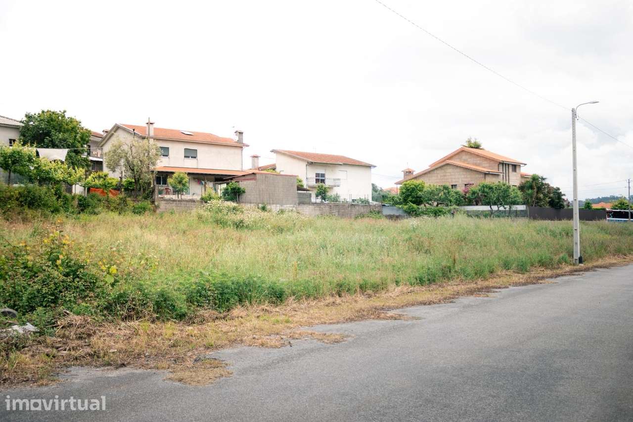 Lote de Terreno  Venda em Lustosa e Barrosas (Santo Estêvão),Lousada - Grande imagem: 5/11