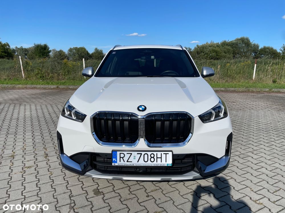 BMW X1 xDrive23i mHEV xLine - 2
