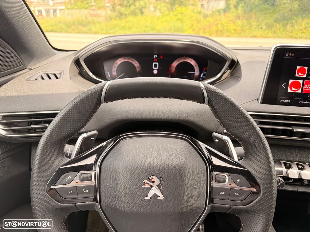Peugeot 3008 1.2 PureTech GT Line EAT8 - 18