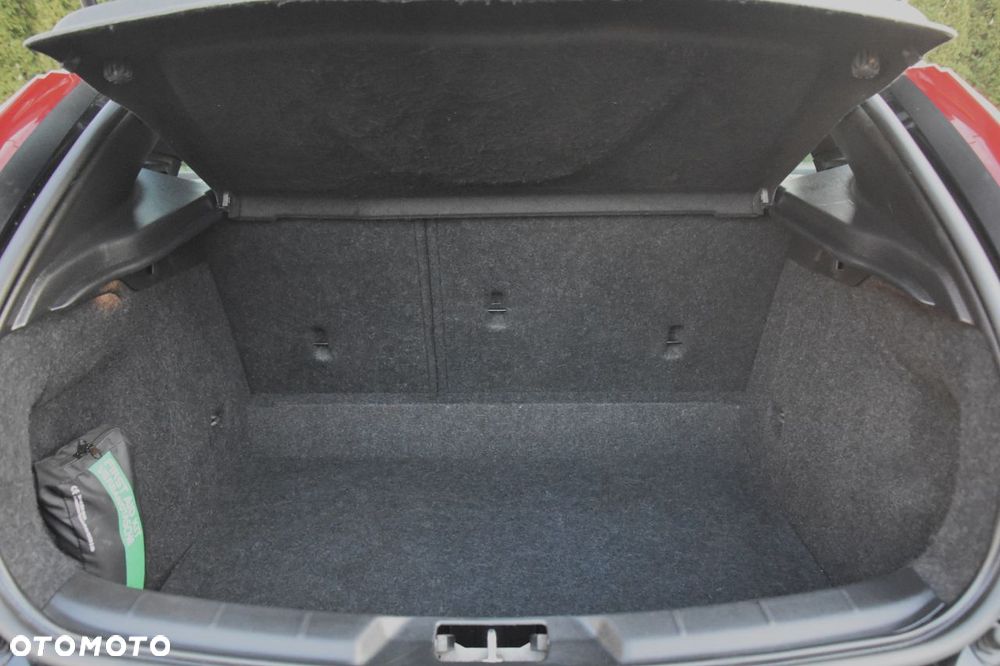 Volvo V40 D2 Drive-E Momentum - 22