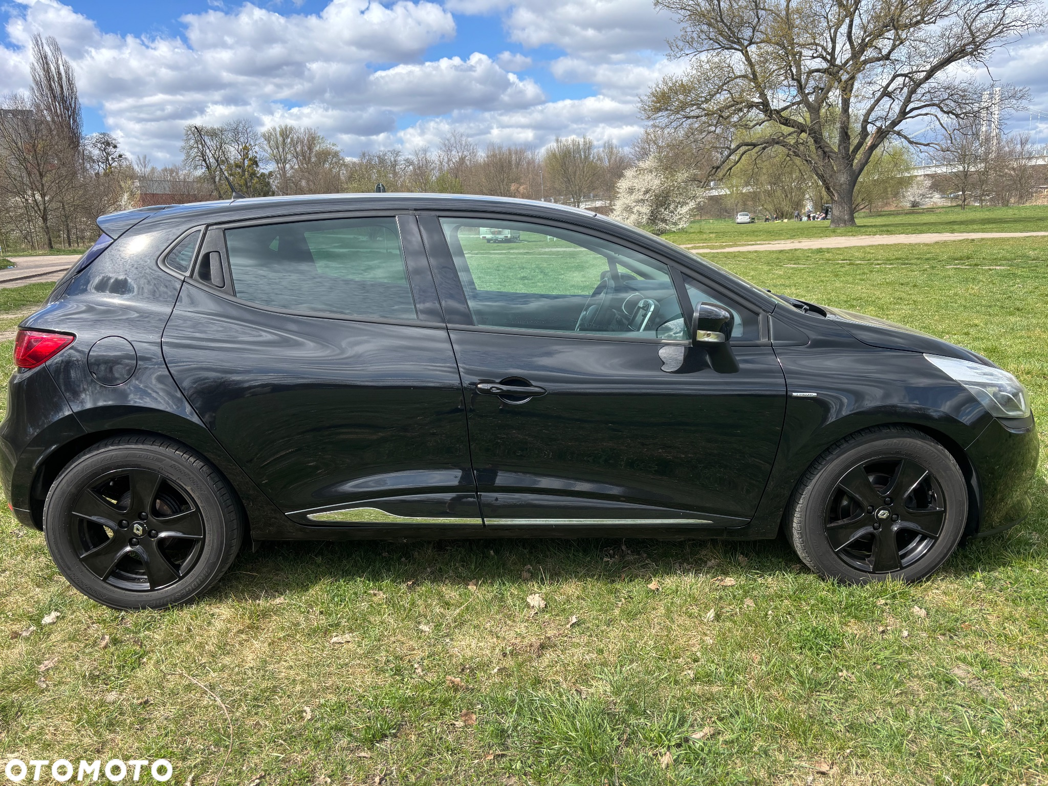 Renault Clio TCe 90 Limited - 19