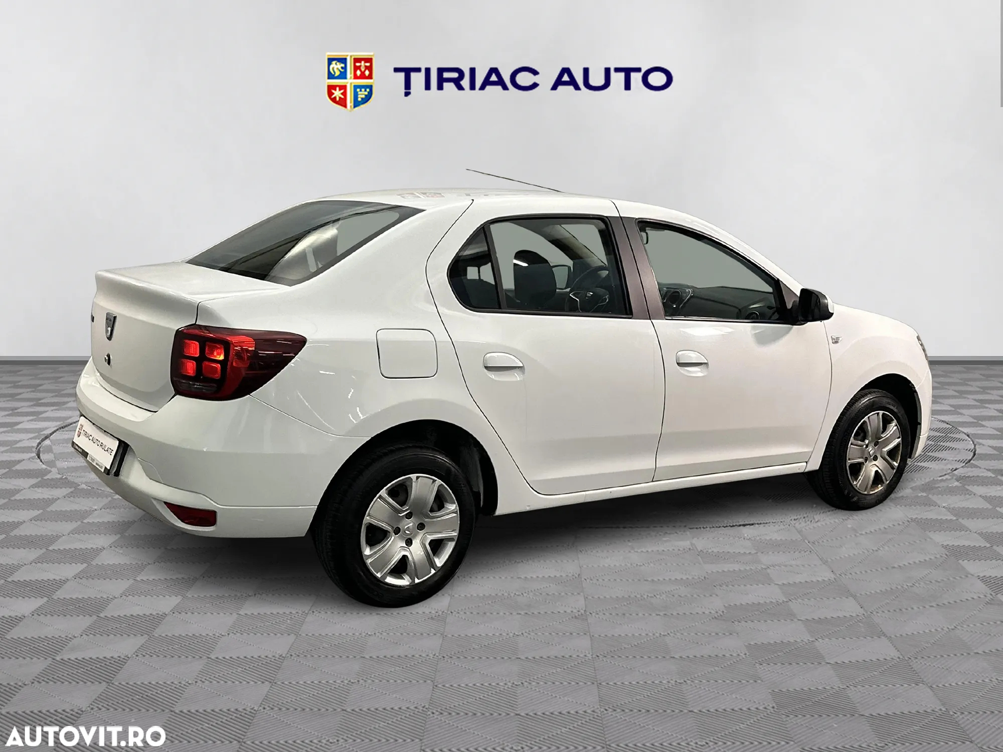 Dacia Logan - 5