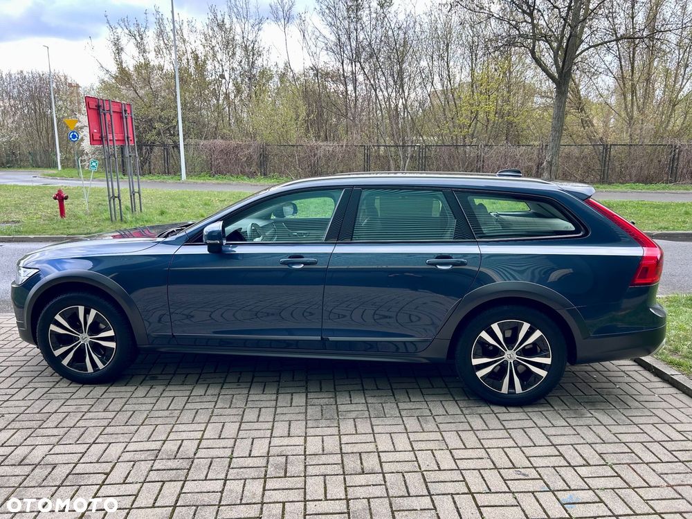 Volvo V90 Cross Country D4 AWD - 8