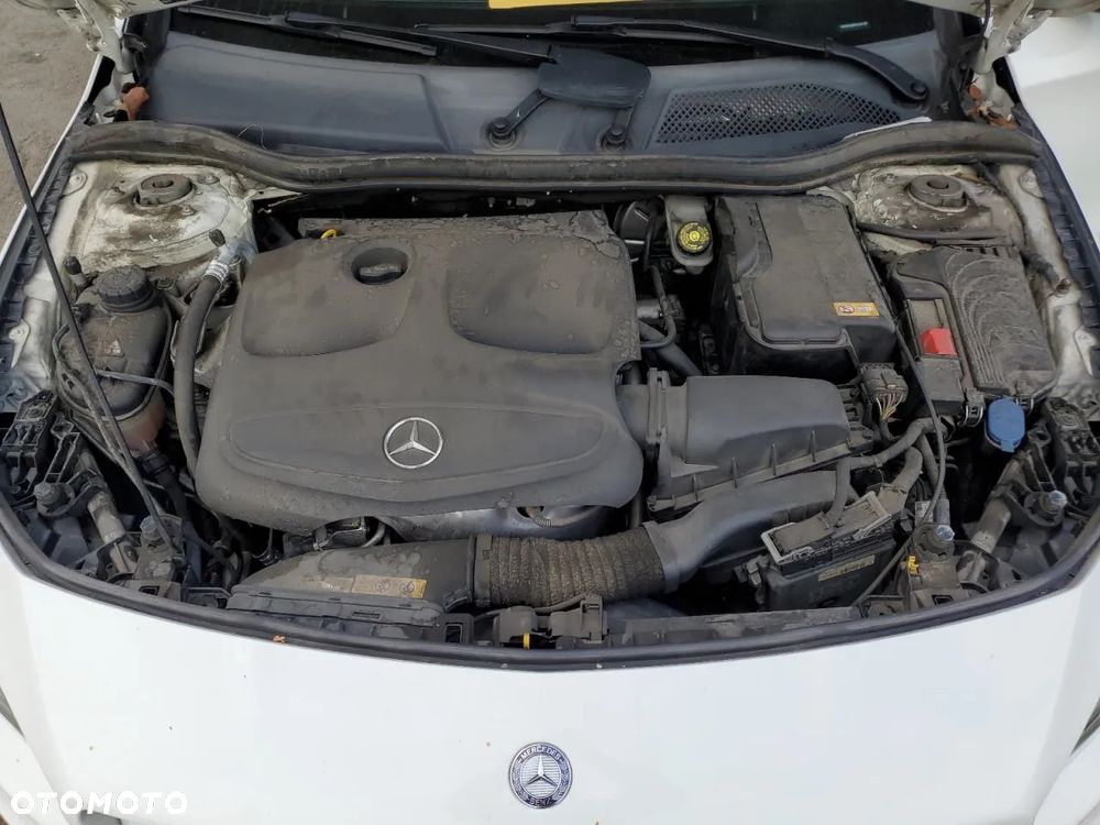 Mercedes-Benz CLA - 11