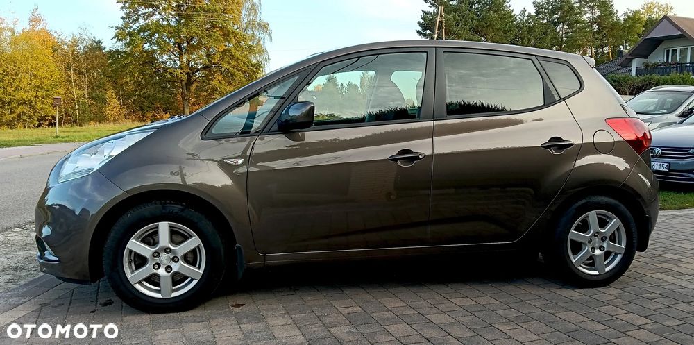 Kia Venga 1.4 Business Line - 10