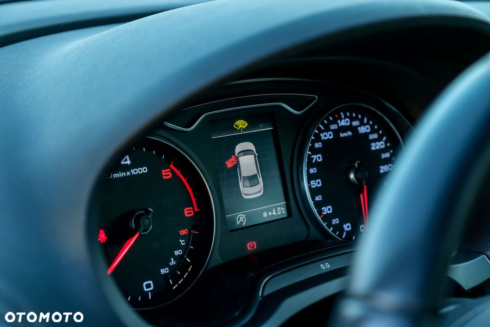 Audi A3 Limousine 2.0 TDI quattro Ambiente - 22