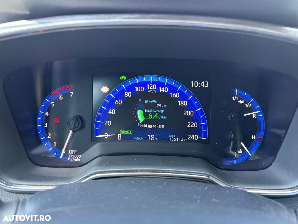 Toyota Corolla 1.8 HSD Business - 6
