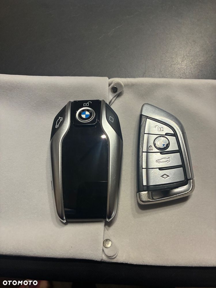 BMW Seria 5 - 25