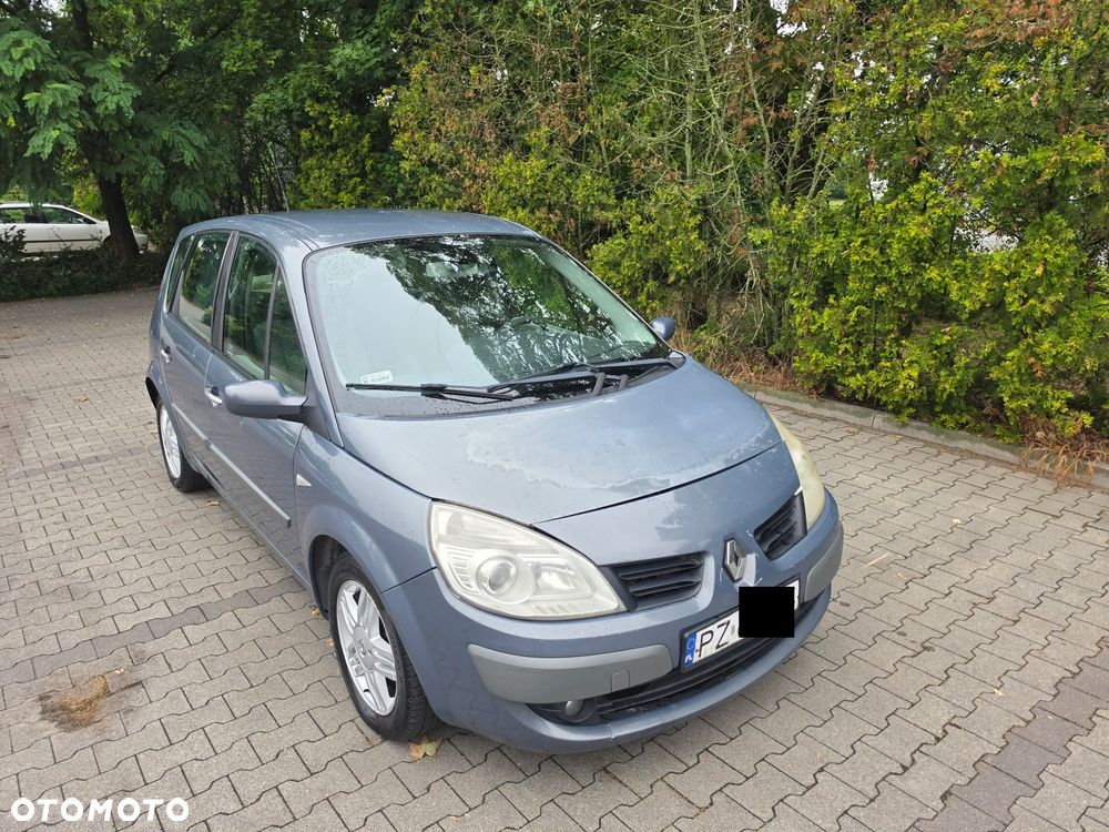 Renault Scenic 1.5 dCi Confort Authentique - 6