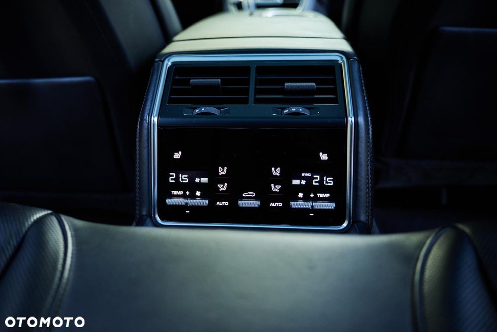 Porsche Panamera - 13