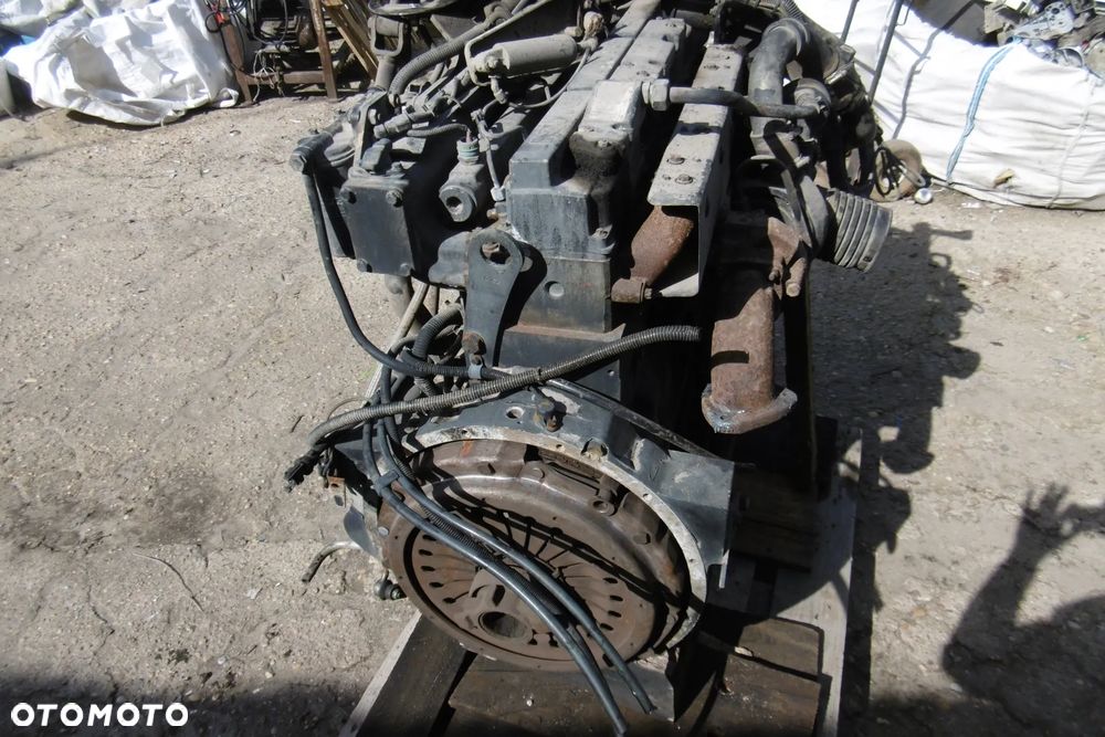 Silnik Man F2000 D0836 LF01 284KM kompletny - 4