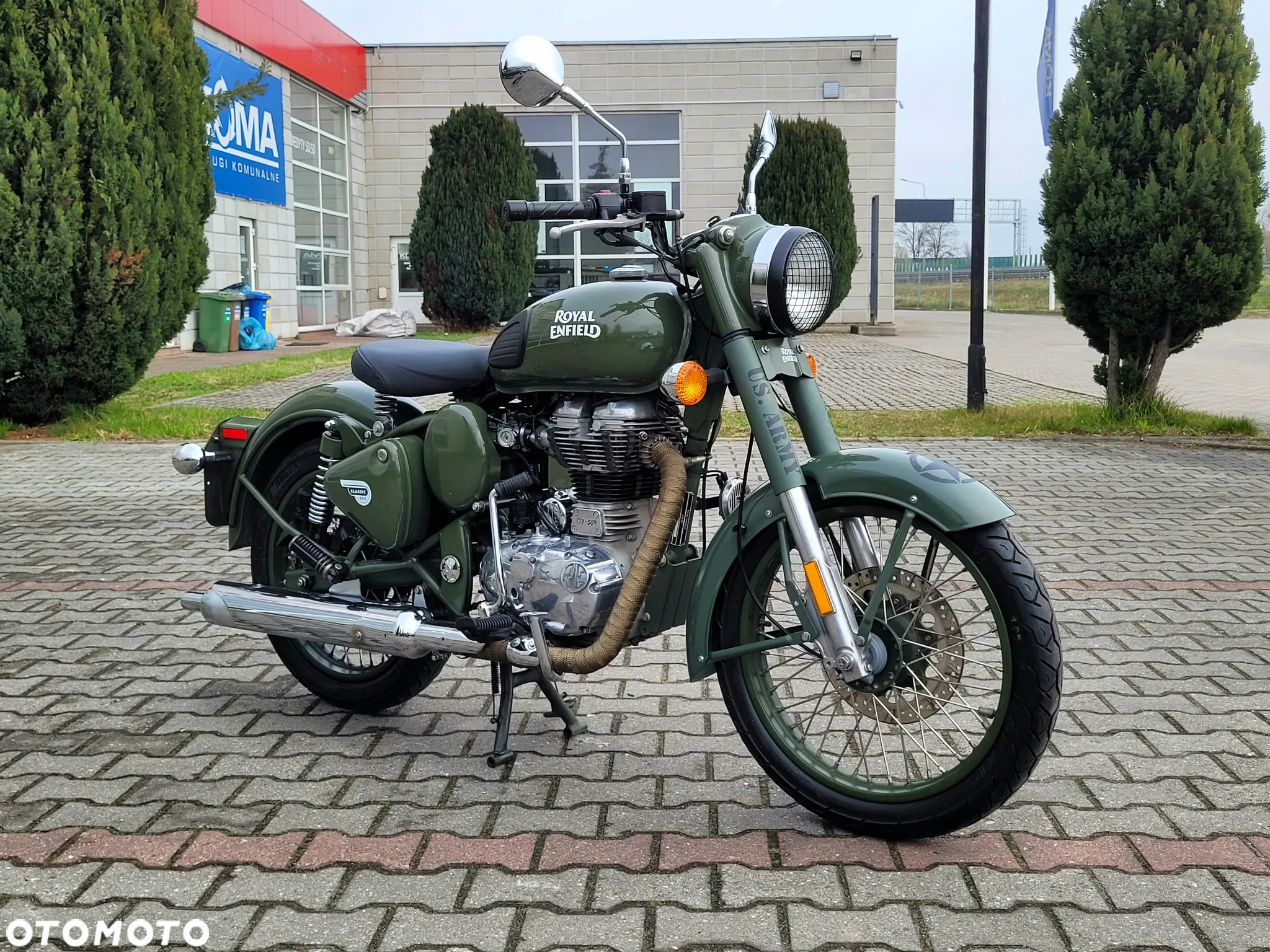 Royal Enfield Classic - 3