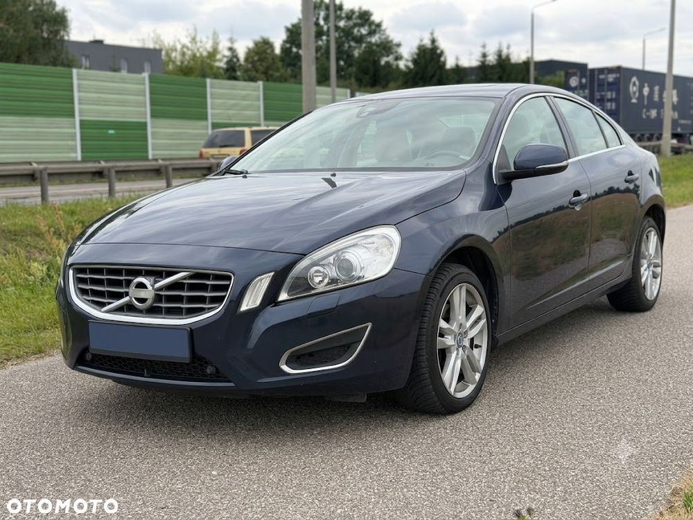 Volvo S60 D4 Summum - 2