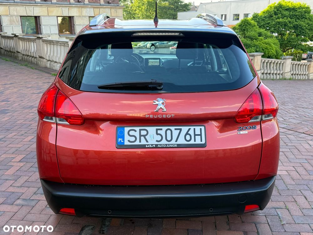 Peugeot 2008 1.2 Pure Tech Style S&S - 5