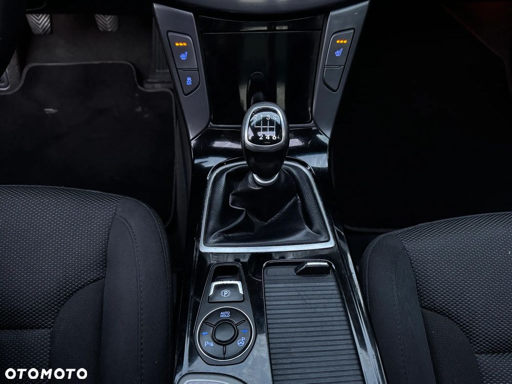 Hyundai i40 - 13