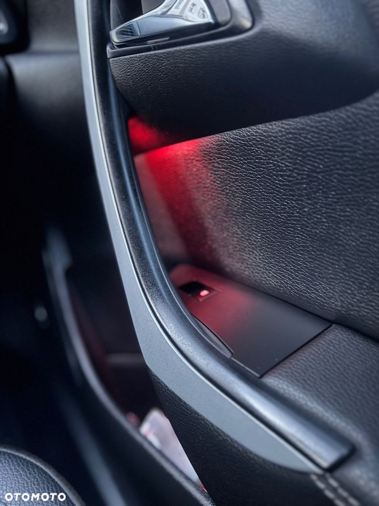 Opel Astra 1.7 CDTI Cosmo - 22