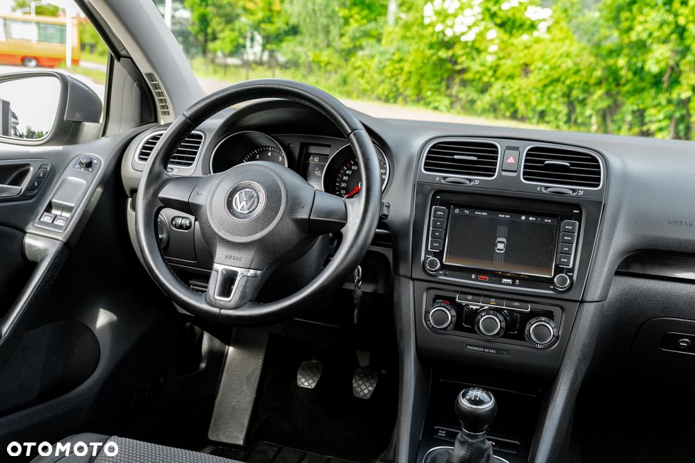 Volkswagen Golf 1.6 Edition - 25