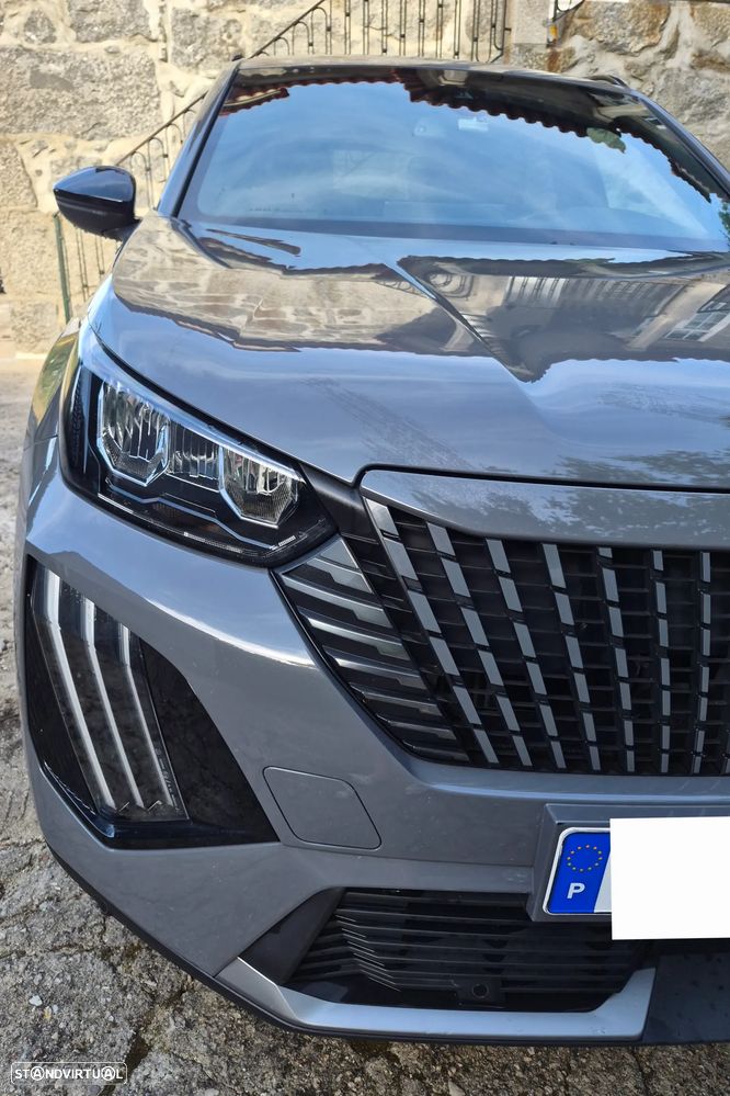 Peugeot 2008 1.2 PureTech Allure - 6