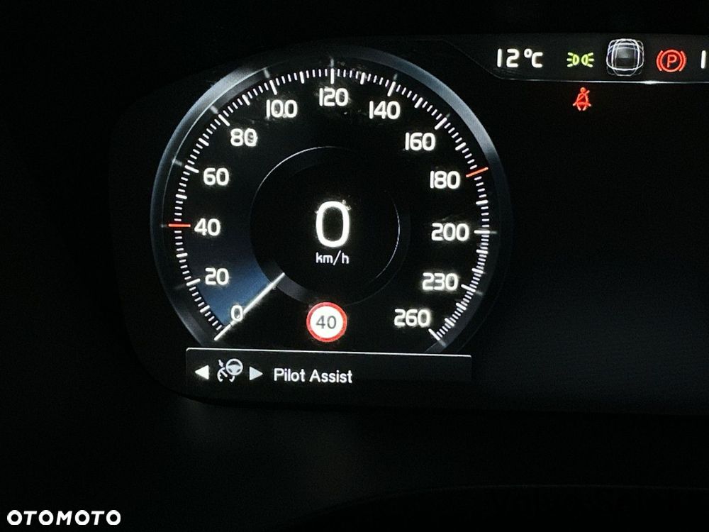 Volvo XC 60 - 24