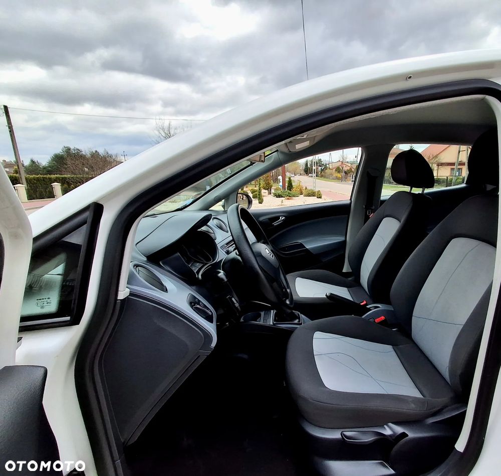 Seat Ibiza 1.4 16V Style Salsa - 19