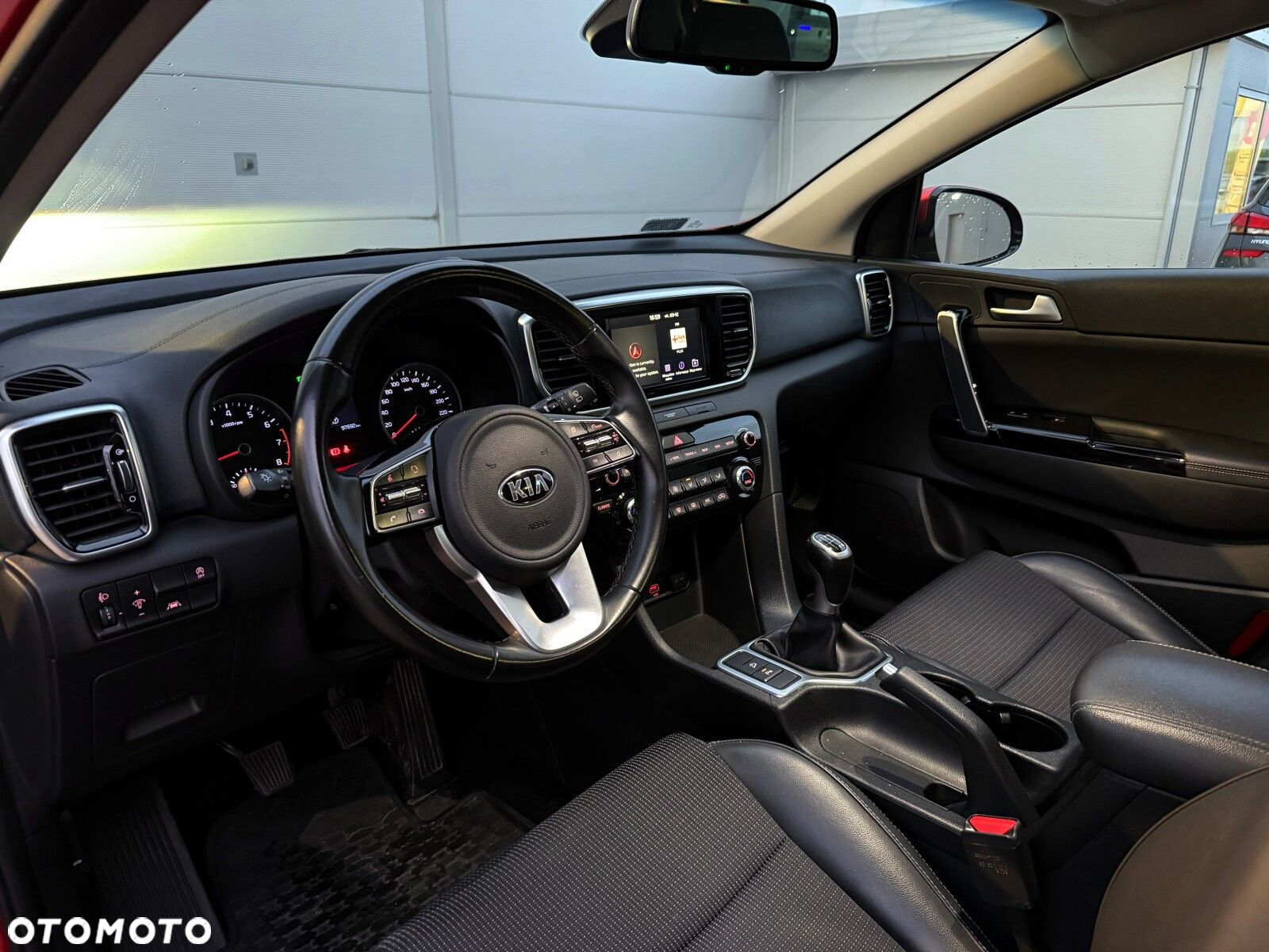 Kia Sportage 1.6 T-GDI M 2WD - 13
