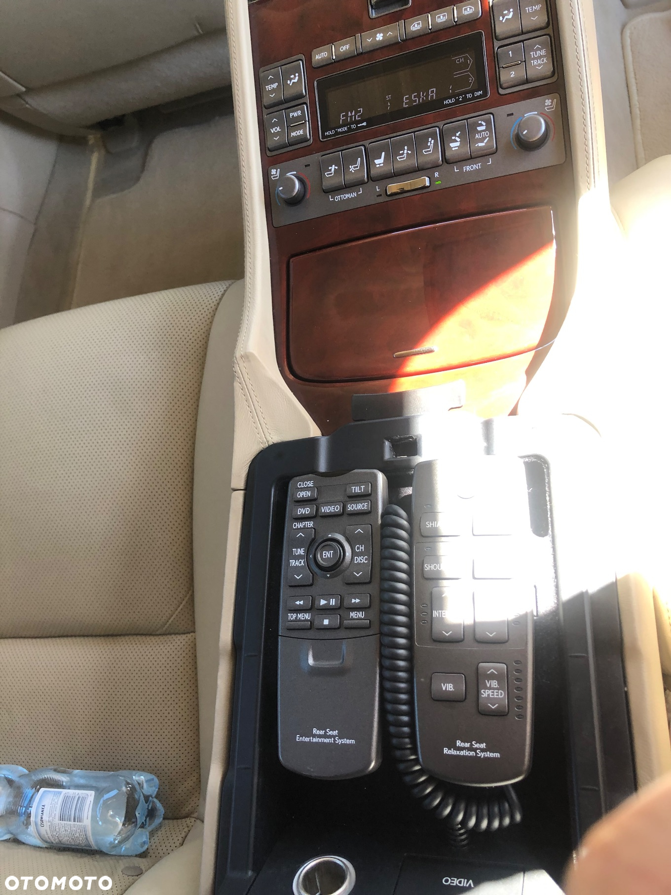 Lexus LS 600h L Superior - 18