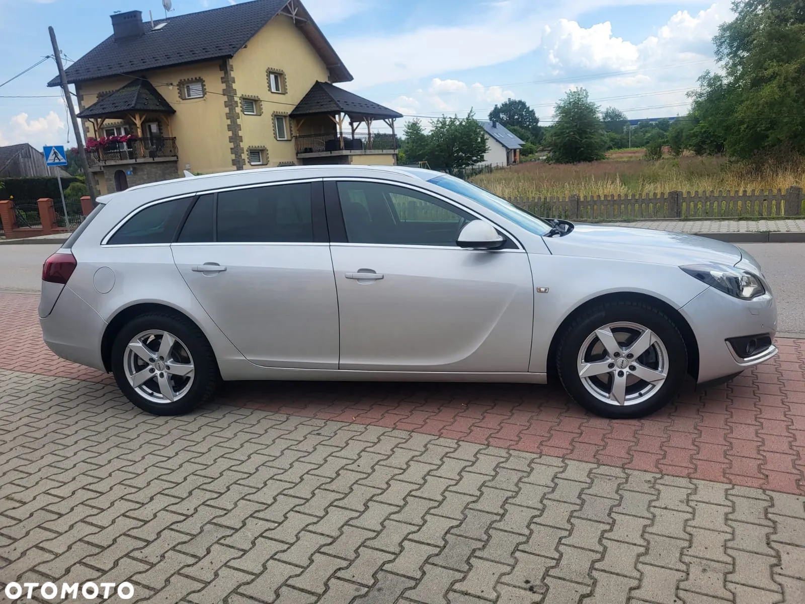Opel Insignia 2.0 CDTI automatik Business Edition - 11