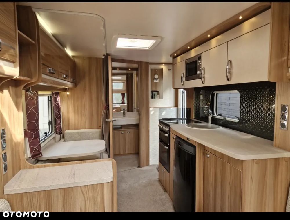 SWIFT CHALLENGER 530 - 8