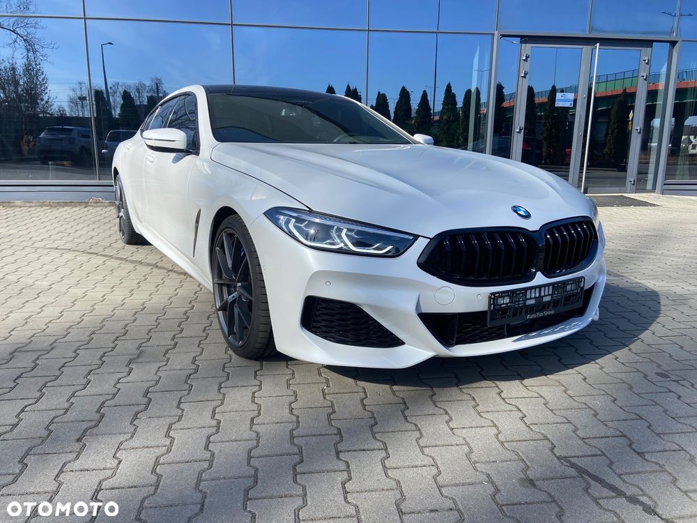 BMW Seria 8 - 1