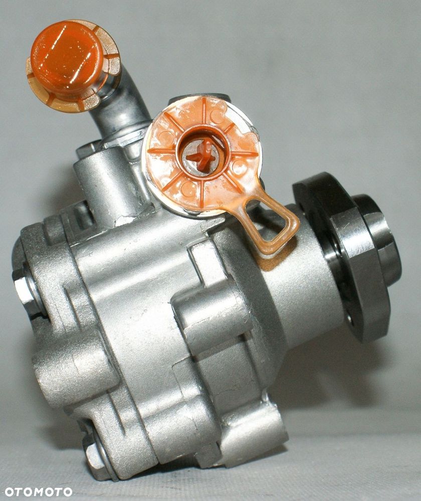 POMPA WSPOMAGANIA VW T5 1.9 TDI 7E0422154 KYB NOWA - 5