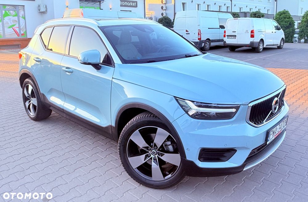 Volvo XC 40 - 1