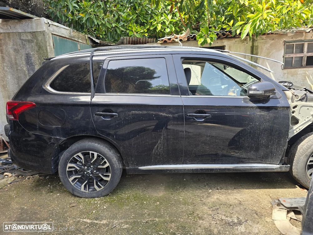 Mitsubishi Outlander  2018 - venda de peças usadas - 1