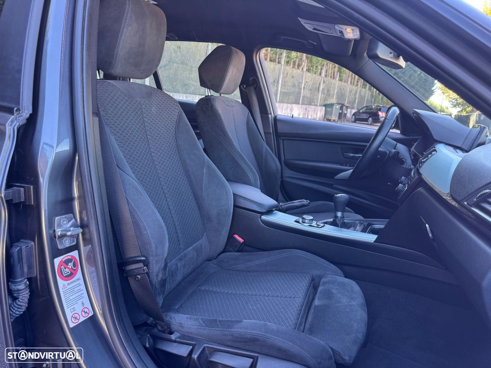 BMW 318 d Pack M - 18