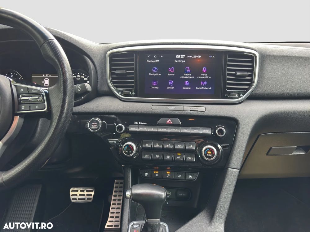 Kia Sportage 2,0 CRDI AWD Aut. GT Line - 8