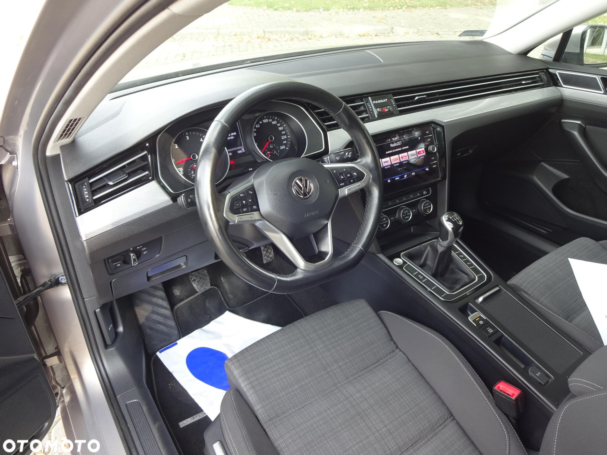 Volkswagen Passat 2.0 TDI EVO Business - 6