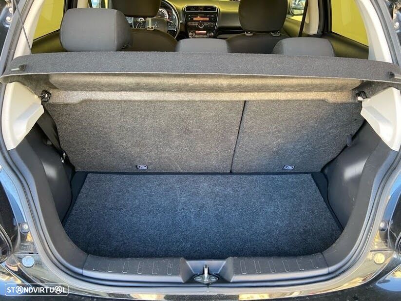 Mitsubishi Space Star 1.2 Intense - 22