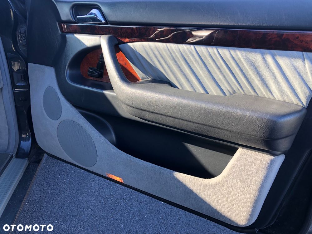 Mercedes-Benz Klasa S 420 - 34