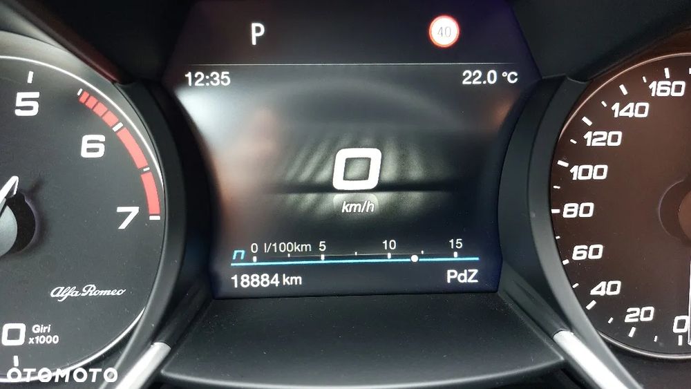 Alfa Romeo Giulia 2.0 Turbo TI Q4 - 8