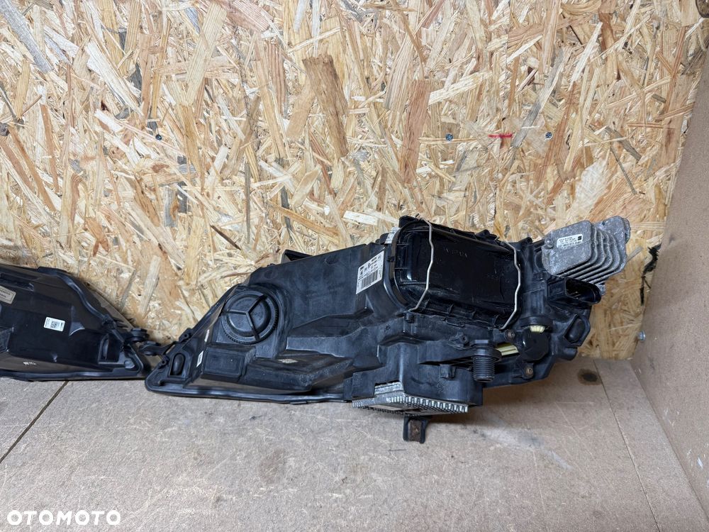 LAMPA LEWA PRAWA KOMPLET FULL LED SEAT LEON III 5F0 5F1941008A 5F1941007A - 2